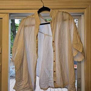 Old Navy Cream Textured Shirt